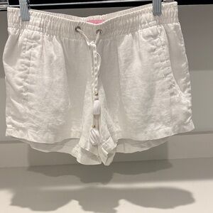Lilly Pulitzer Linen Baybreeze pull-on linen shorts in white. Size S